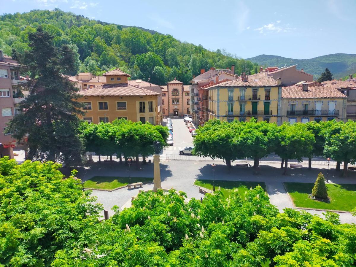 Planas Soleado, Amplio Con Vistas Y Parking Apartment Sant Joan de les Abadesses