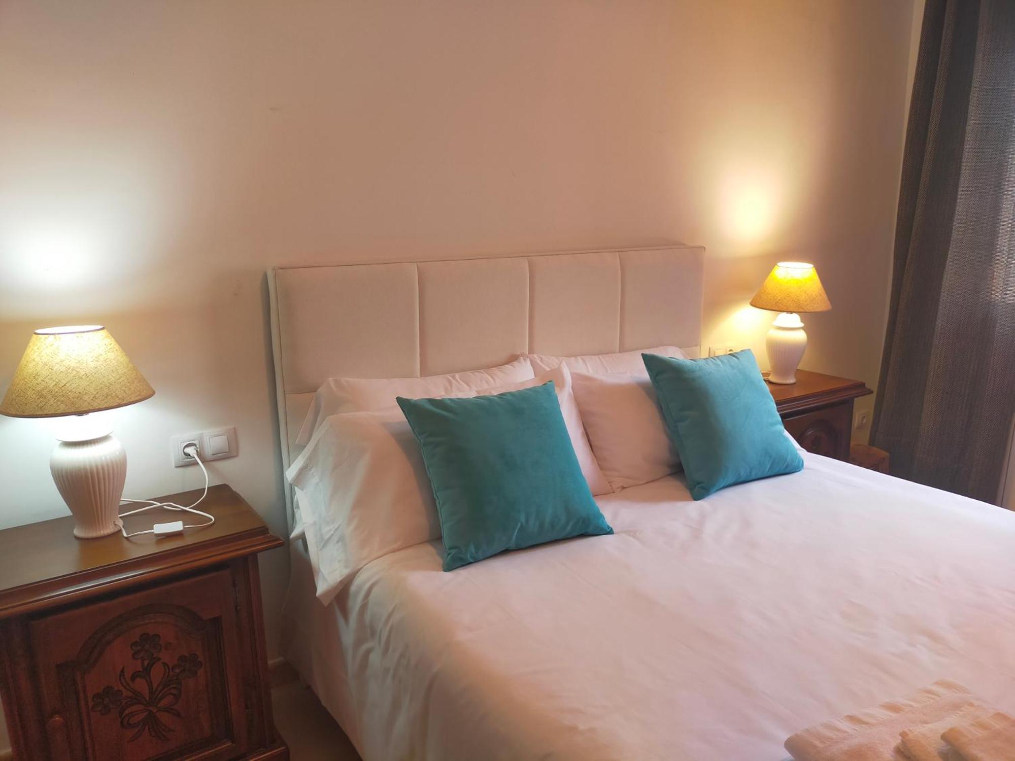 Appartement Planas Soleado, Amplio Con Vistas Y Parking